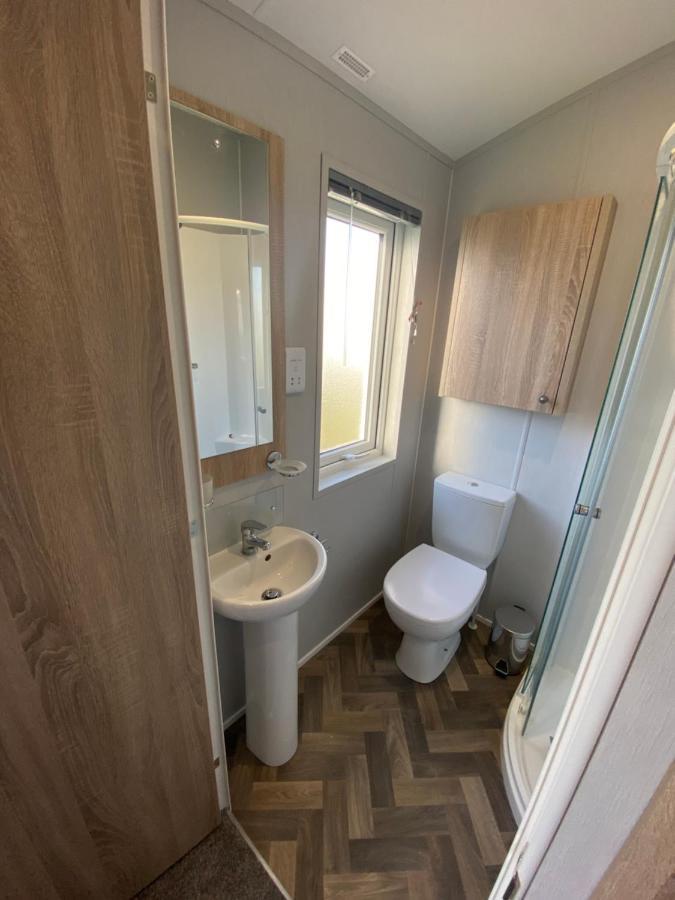 Sea View Beach Lodge Trecco Bay 3 Bedroom Porthcawl Exterior photo